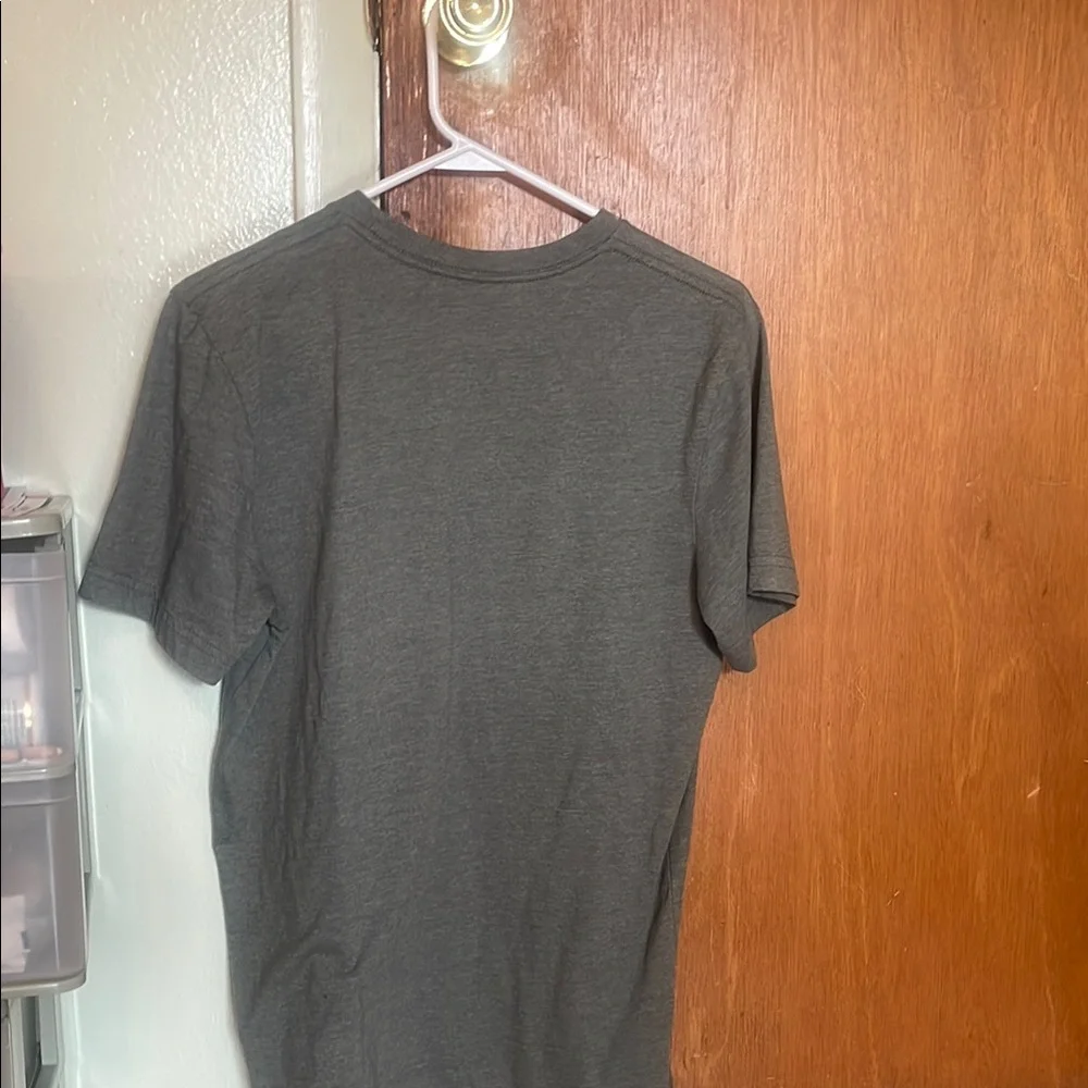 Gray Cat Graphic T-Shirt